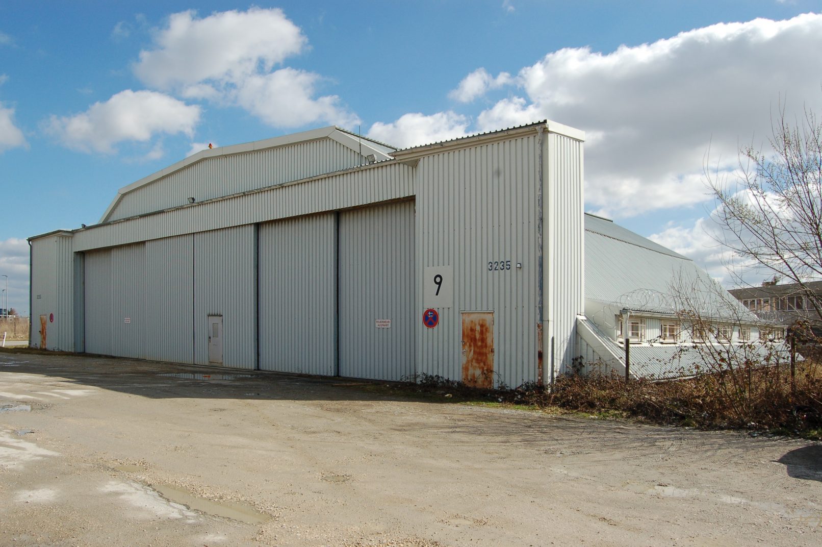 hangar lab1886 campus stuttgart