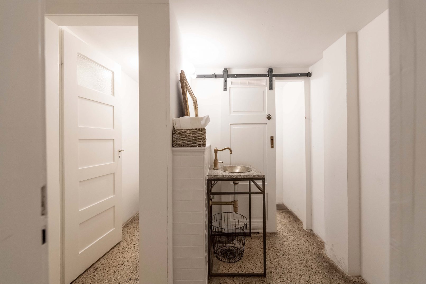 krone alt hoheneck waschtisch